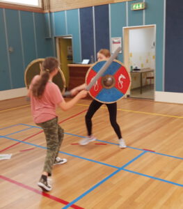 Zwaardvechten voor de jeugd training