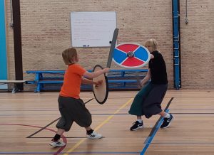 Zwaardvechten voor energieke kinderen die van avontuur houden!